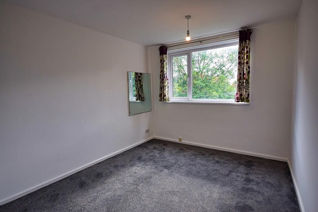 Bedroom 1 (1)