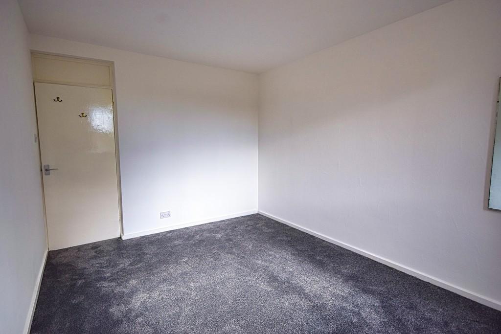 Bedroom 2 (1)