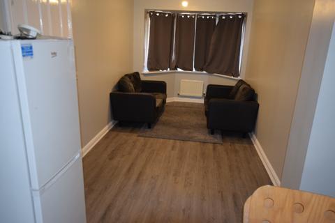 1 bedroom in a house share to rent, West Cotton Close, Northampton NN4