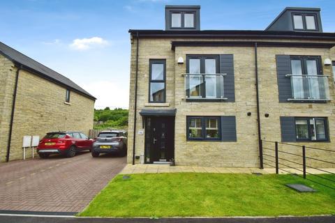 3 bedroom semi-detached house for sale, Cygnet Way, Bradford BD17