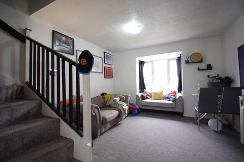 2 bedroom end of terrace house for sale, Hurst Grove, Bedford MK40