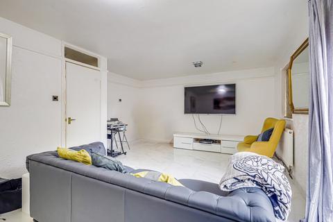 undefined, Malyons Place, Basildon, SS13