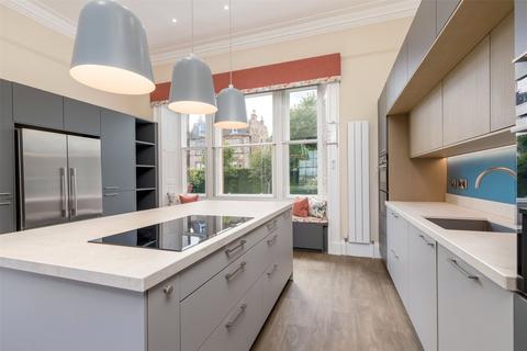 7 bedroom detached house to rent, Westgate, North Berwick, East Lothian