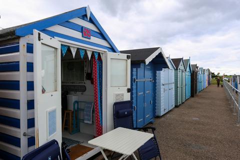 Chalet for sale, Beach hut 695, Felixstowe IP11