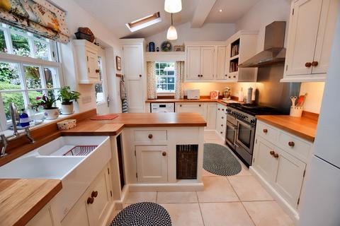 4 bedroom semi-detached house for sale, The Burgage, Market Drayton