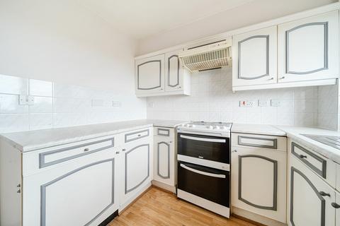 2 bedroom apartment for sale, Lovat Mead, East Sussex TN38