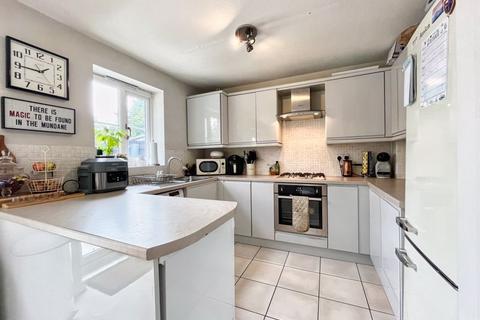 3 bedroom house for sale, Ffynnon Dawel, Aberdulais, Neath. SA10 8EQ