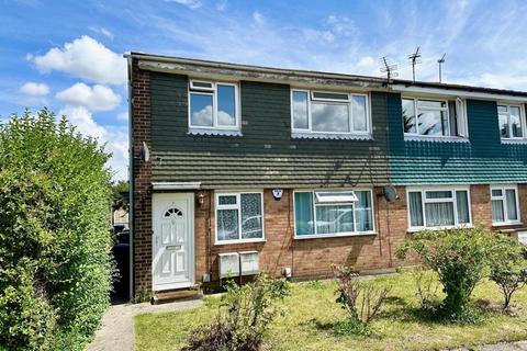 2 bedroom maisonette for sale, Gresham Close, Bexley