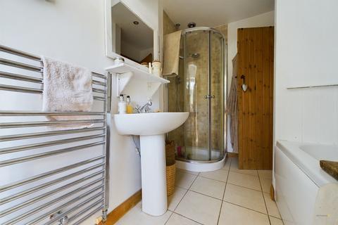 83 Efflinch Lane, Barton Under Needwood, Burton-on-trent, DE13 8EU