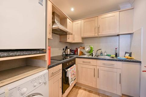 1 bedroom flat to rent, Gloucester Terrace, Paddington, London, W2