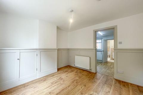 44 Bath Road, Banbury, OX16 0TP