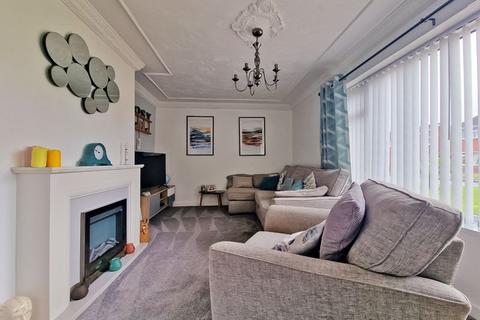 10 Breydon Grove, Willenhall, WV13 3HT