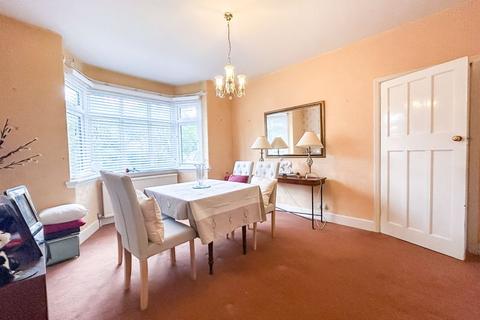 82 Manor Road, Streetly, Sutton Coldfield, B74 3NF