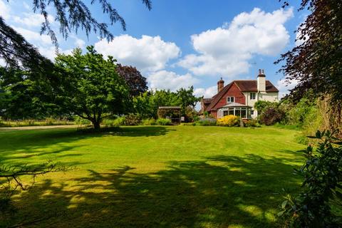 4 bedroom detached house for sale, Cuckfield Road, Ansty