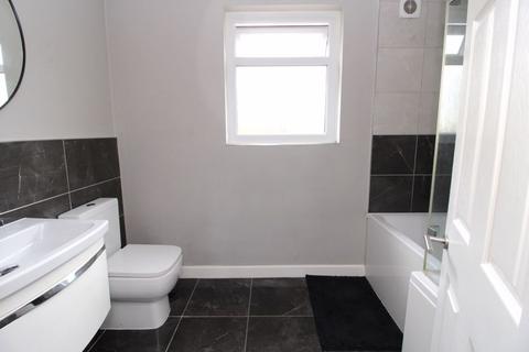 4 Brookfield Close, Walsall, WS9 8JU