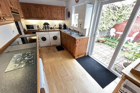 4 Crown Lane, Conwy, LL32 8AN