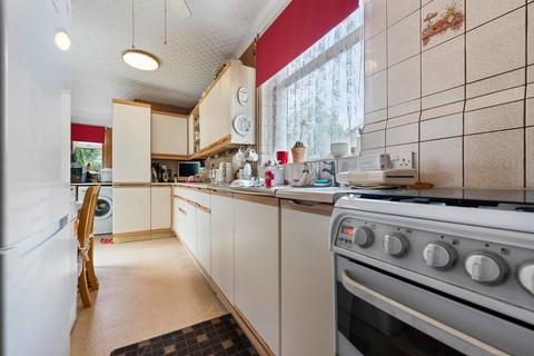 3 bedroom semi-detached house for sale, Solva Avenue, Llanishen, Cardiff