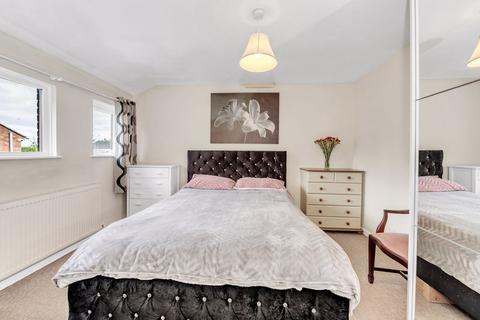 3 bedroom terraced house for sale, Oliver Road, Bury St. Edmunds