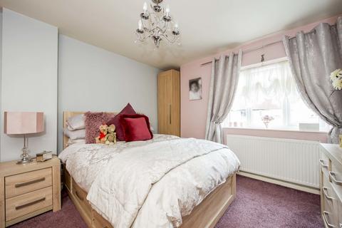 22 Ash Grove, Harefield, Uxbridge, UB9 6EX