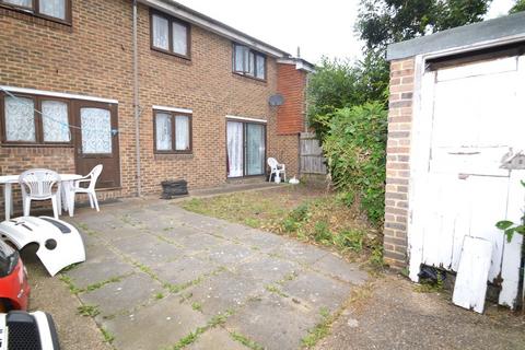 21 Raglan Road, London, SE18 7JB