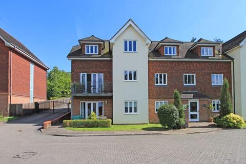 3 bedroom duplex for sale, The Old Orchard, Burwash