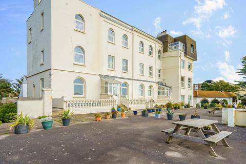 1 bedroom apartment to rent, Sea Front, Hayling Island