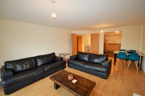 2 bedroom apartment to rent, Westfield Terrace, Sheffield