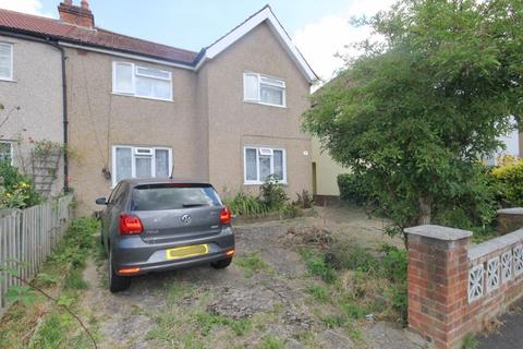 3 bedroom semi-detached house for sale, Costons Avenue, Greenford