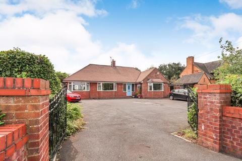 5 bedroom detached house for sale, Heath Road, Penketh, WA5