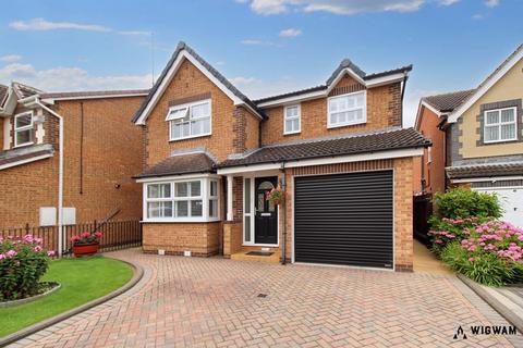 4 bedroom detached house for sale, Thornbridge Close, Hull, HU9