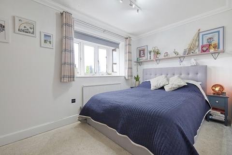 3 bedroom end of terrace house for sale, Wedow Road, Thaxted