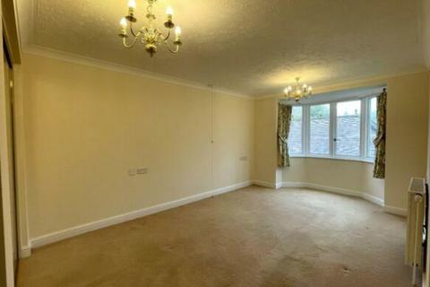 2 bedroom apartment for sale, Four Oaks Road, Sutton Coldfield B74