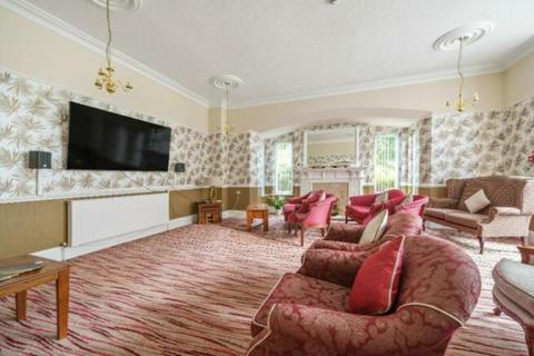 2 bedroom apartment for sale, Four Oaks Road, Sutton Coldfield B74