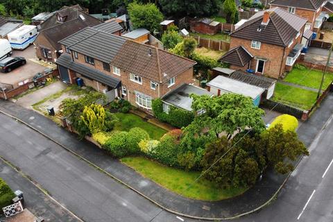 3 bedroom semi-detached house for sale, Manor Road, Mile Oak