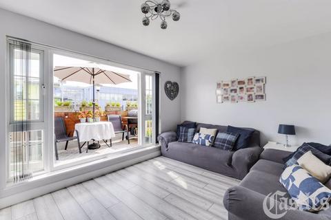 25 Halidon Close, London, E9 6EE