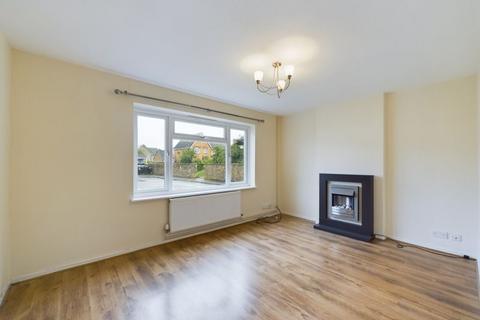 3 bedroom semi-detached house to rent, Beech Road, Martock