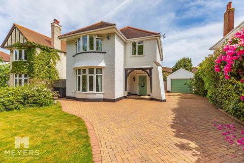 4 bedroom detached house for sale, Holdenhurst Avenue, Bournemouth, BH7