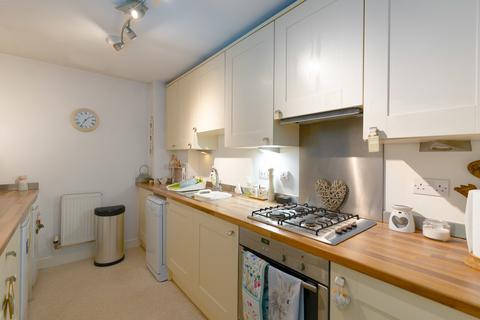 2 bedroom apartment to rent, Cavendish Court, Chester CH4