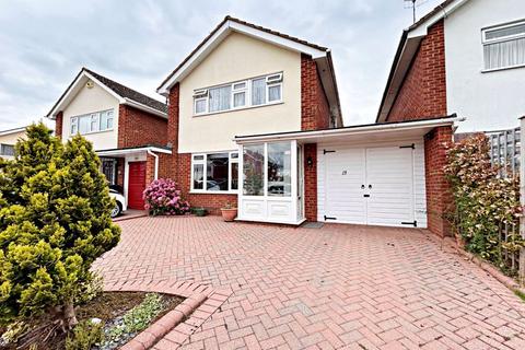 3 bedroom link detached house for sale, Paddock Close, Pershore