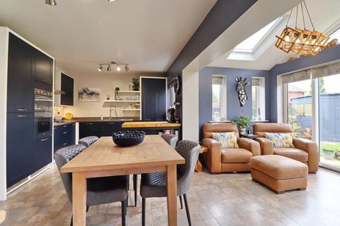 20 Avoncliffe Road, Worsley, Manchester, M28 3UL