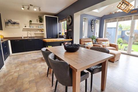 20 Avoncliffe Road, Worsley, Manchester, M28 3UL