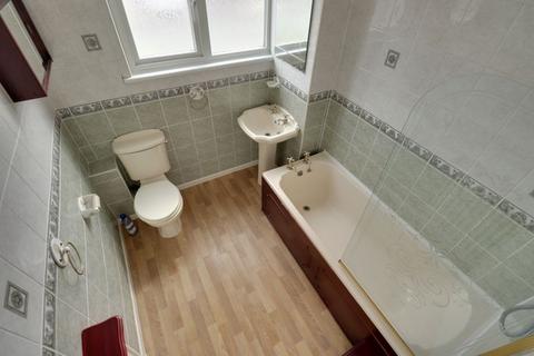 9 Francis Close, Penkridge, Stafford, ST19 5HP