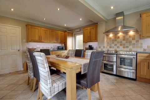 4 bedroom detached house for sale, Brean Road, Stafford ST17