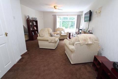 3 bedroom end of terrace house for sale, Cradley Park Road, Dudley DY2