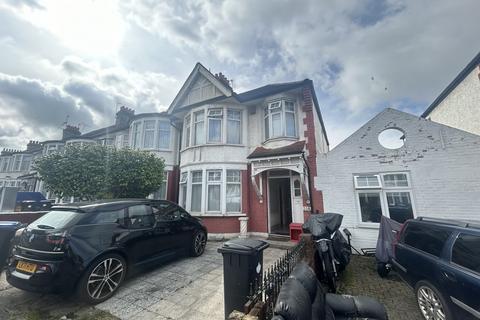 House share to rent, Berkshire Gardens, London N13
