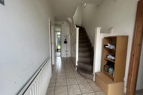 House share to rent, Berkshire Gardens, London N13