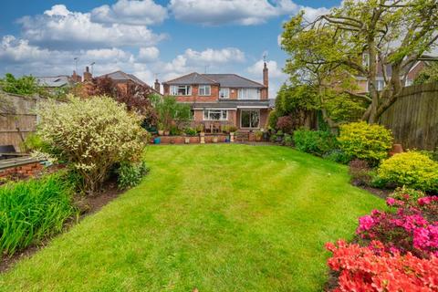 4 bedroom detached house for sale, Belbroughton Road, Blakedown DY10