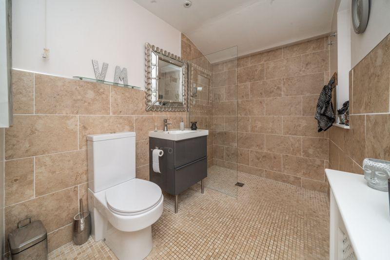 Downstairs wet room