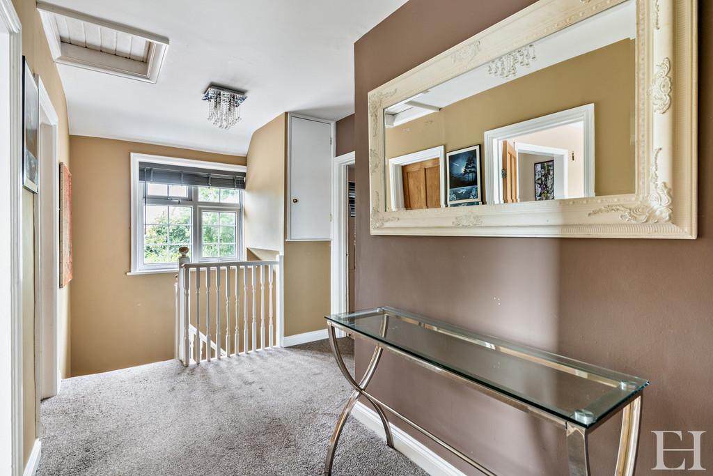 8608488-interior WM05-800