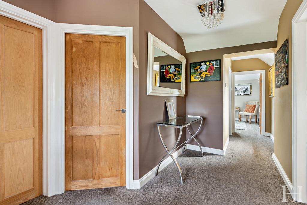 8608488-interior WM07-800
